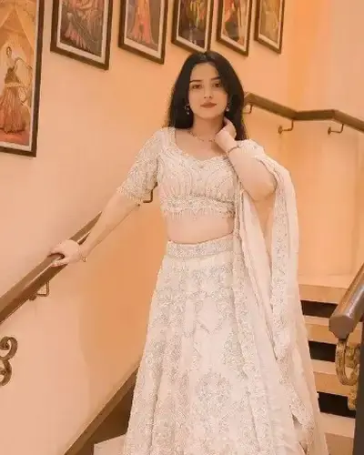 Escort Sundarnagar
